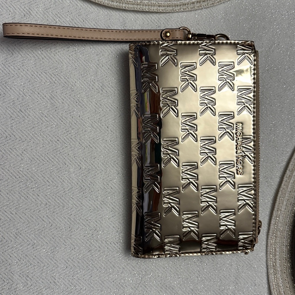 Michael Kors Metallic Gold Wallet